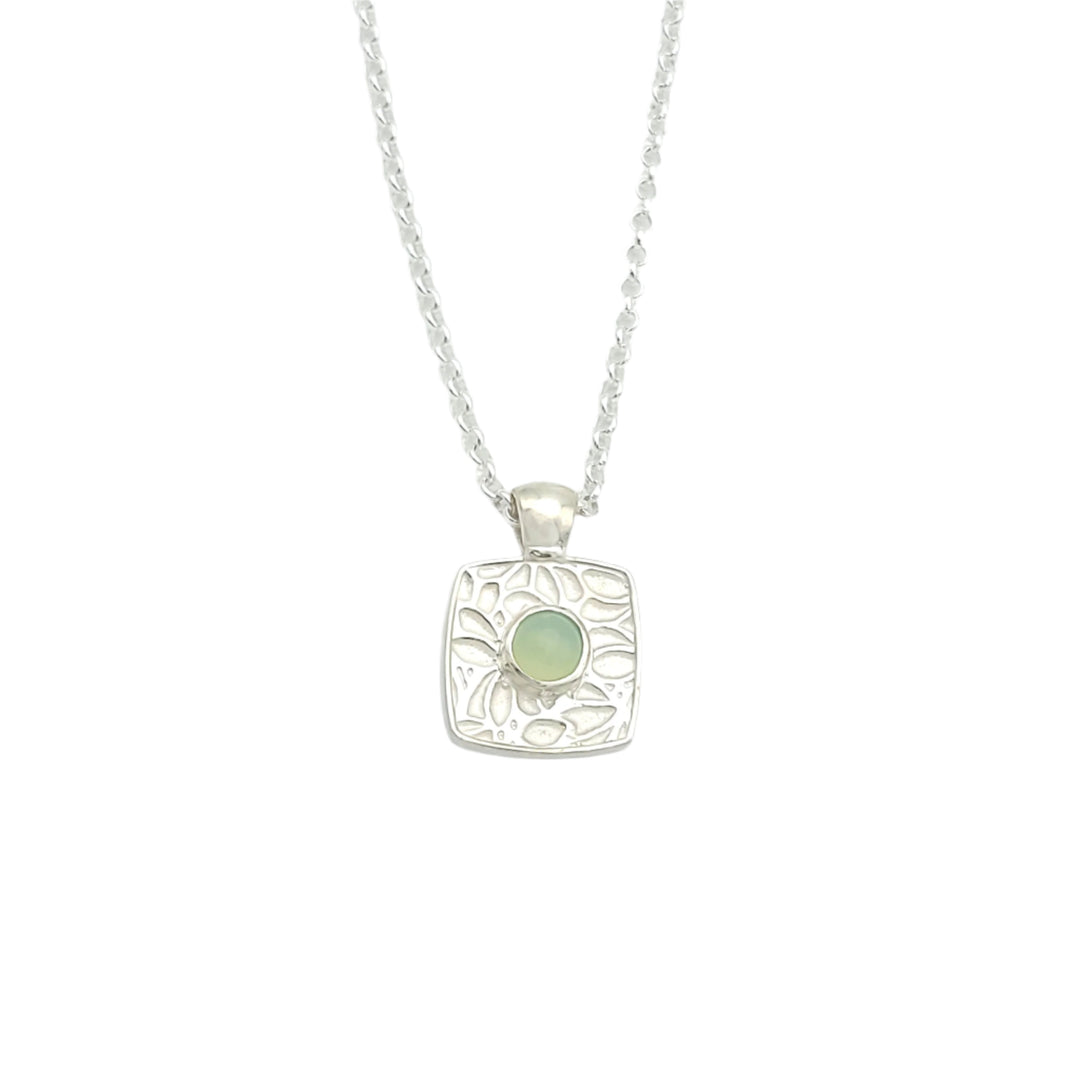 Flower Texture Chalcedony Necklace