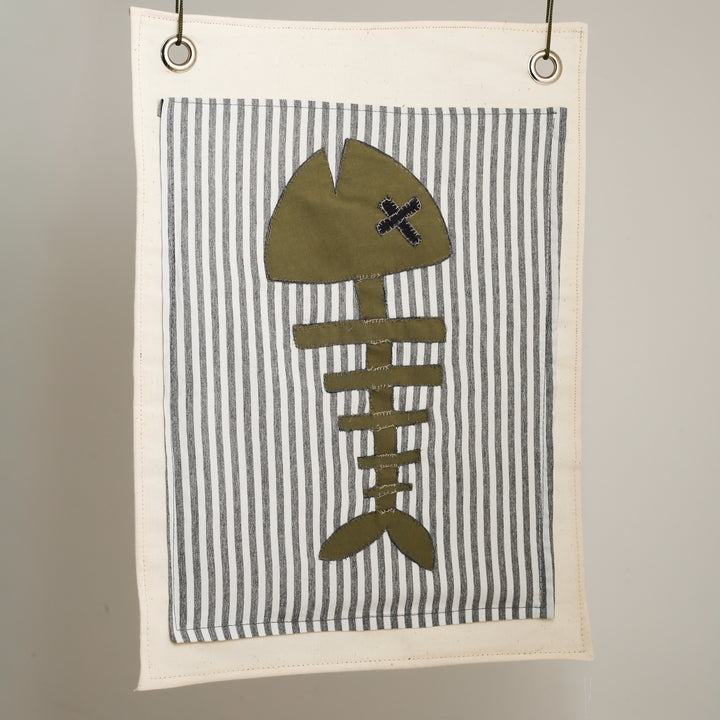 Wall Hanging - Dead Fsh