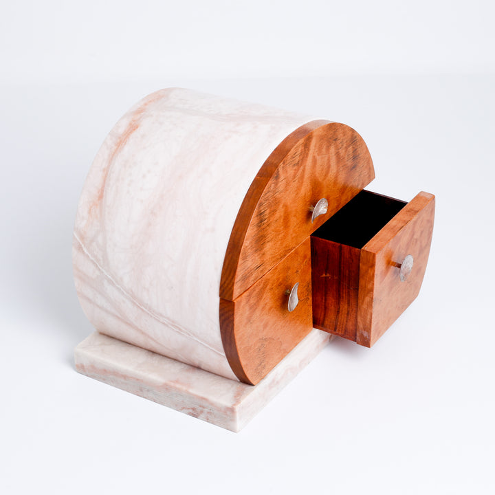 Box, 220-43