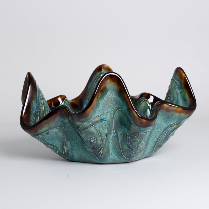 Large Wavy Bowl