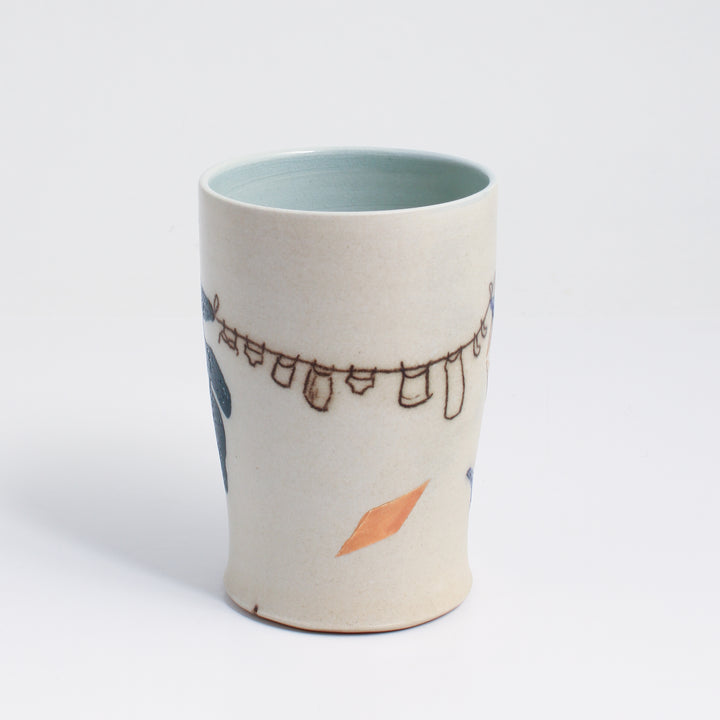 Juice Cup with Laundry Line