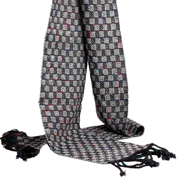 Scarf Black & White #134