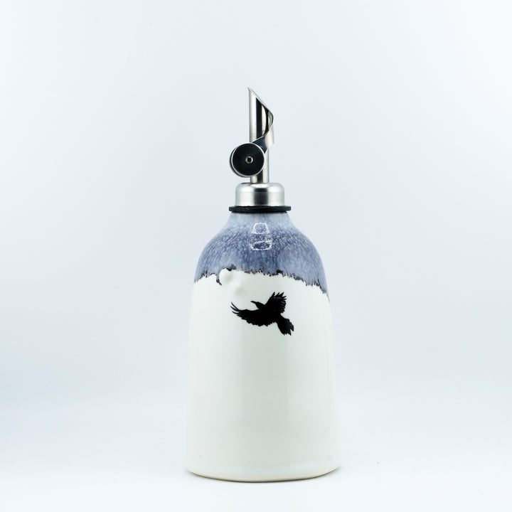 Grey Ice Raven, Oil Despenser