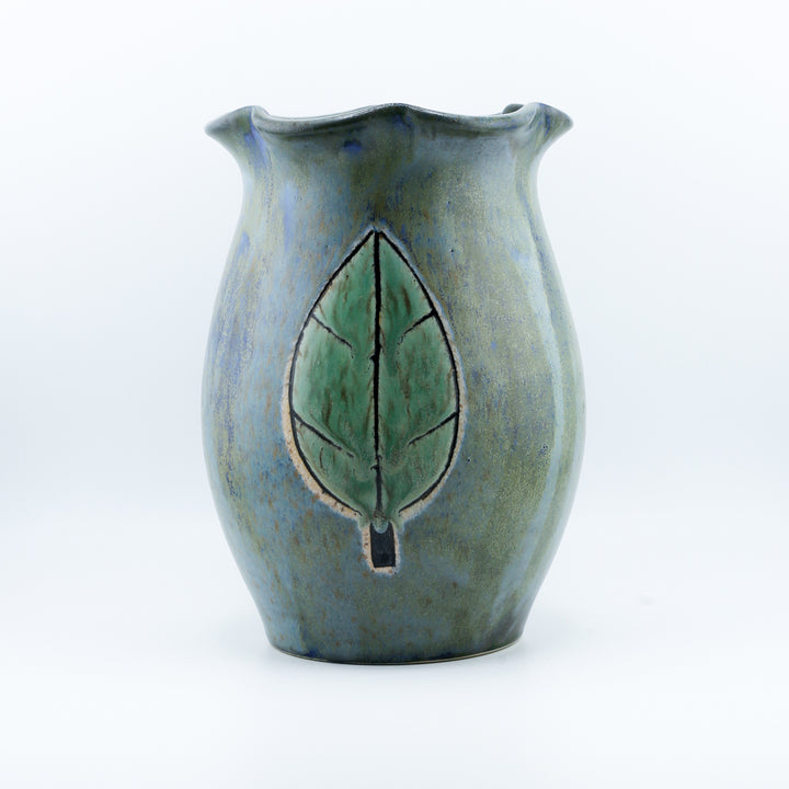 Vase, Leaf