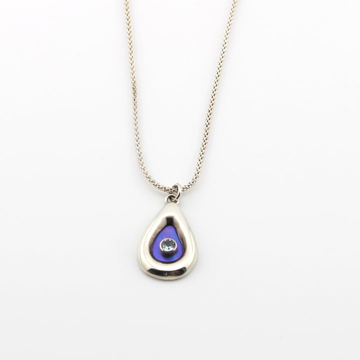 Pendant, Tear Drop, Peridot