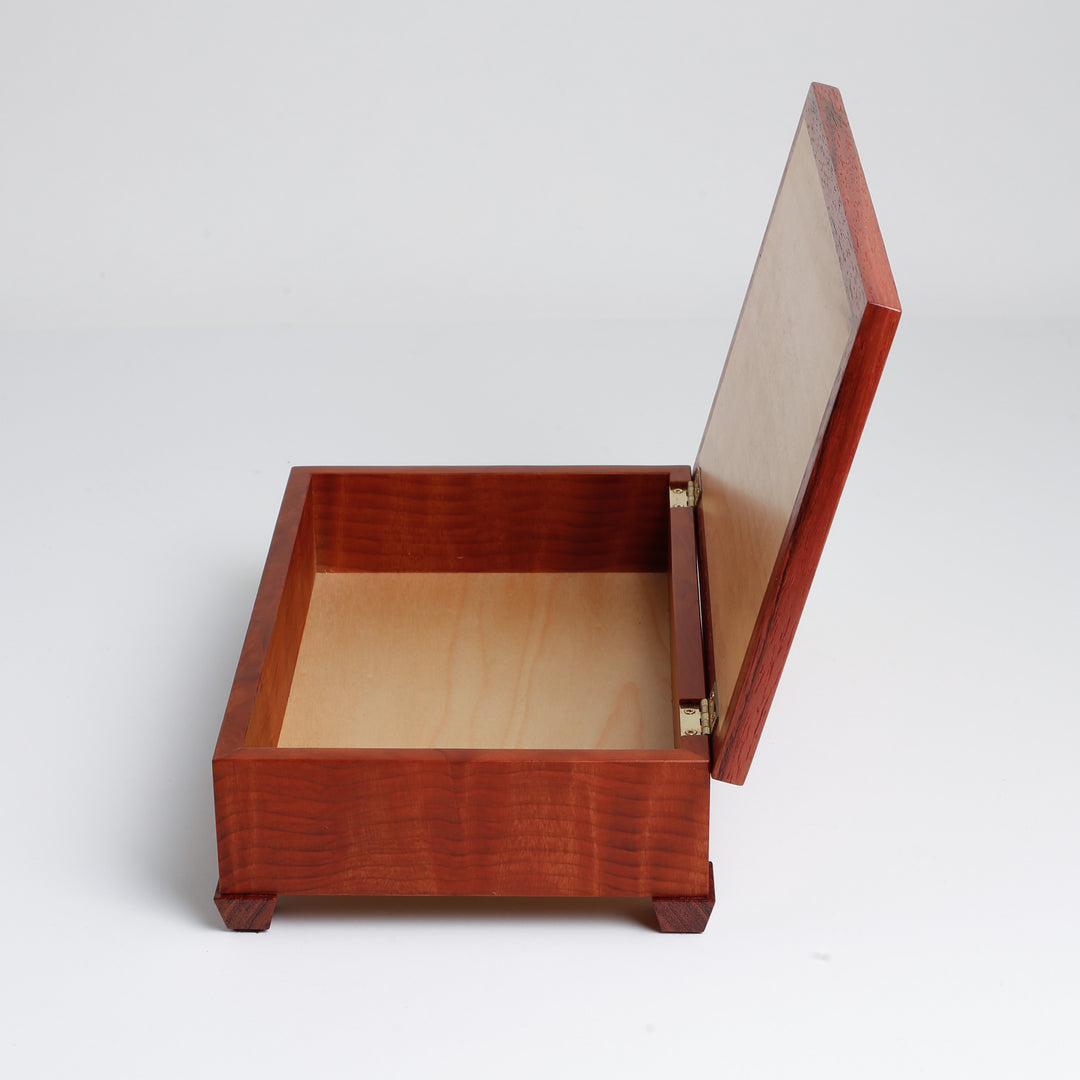 Clematis Redwood Box