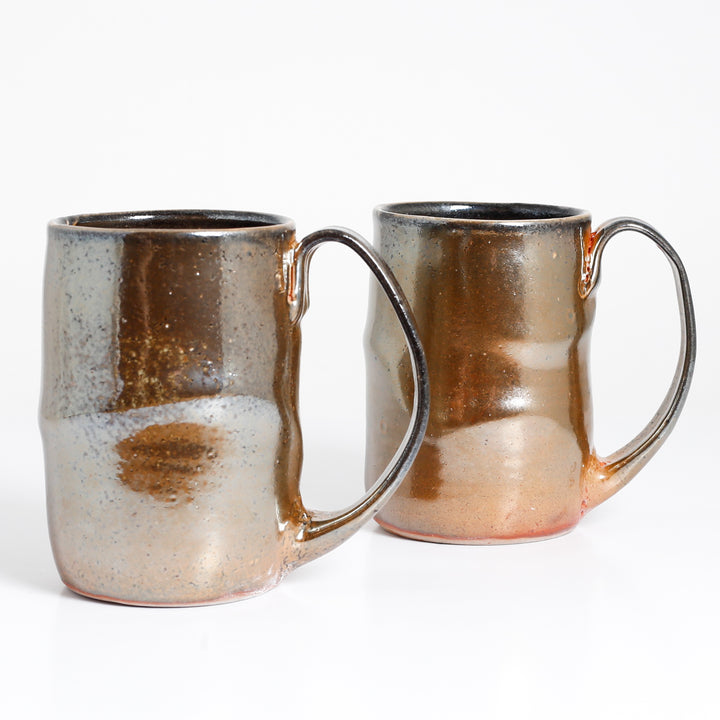 Goldy Bronze Undulated Mug