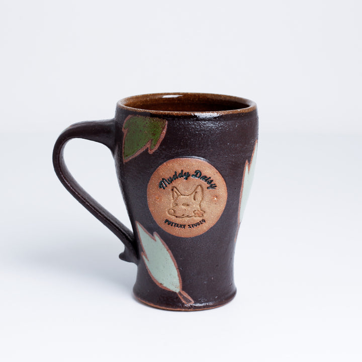 Mug, Tall, Muddy Daisy Leafy