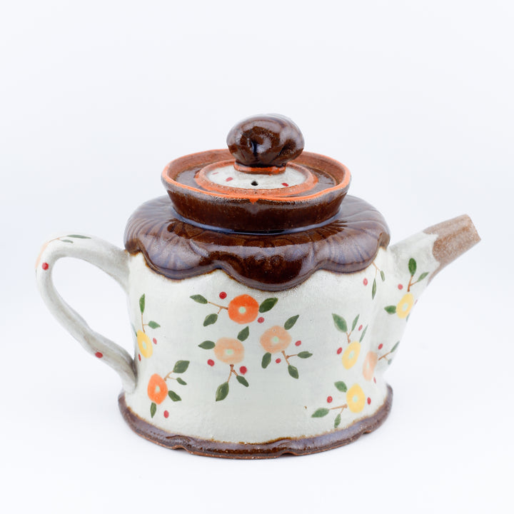 Teapot, Altered Little Daisy