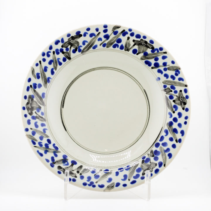 Rimmed Plates