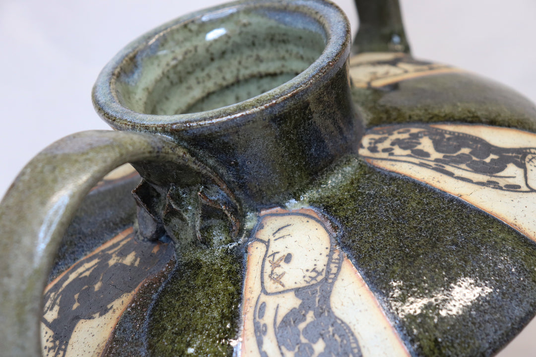 Banana Slug Amphora (Sunshine Coast Granite Glaze)