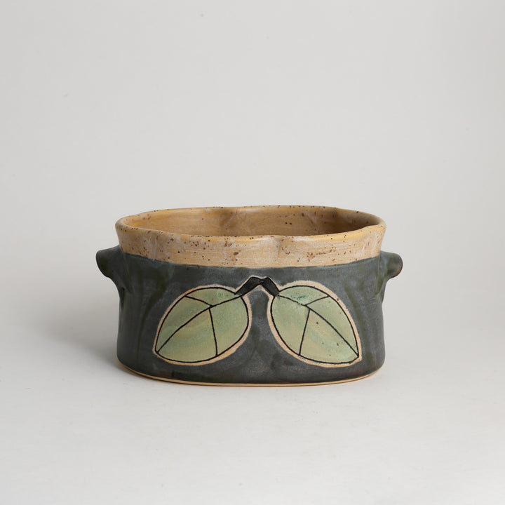 Baker, Small, Leaf