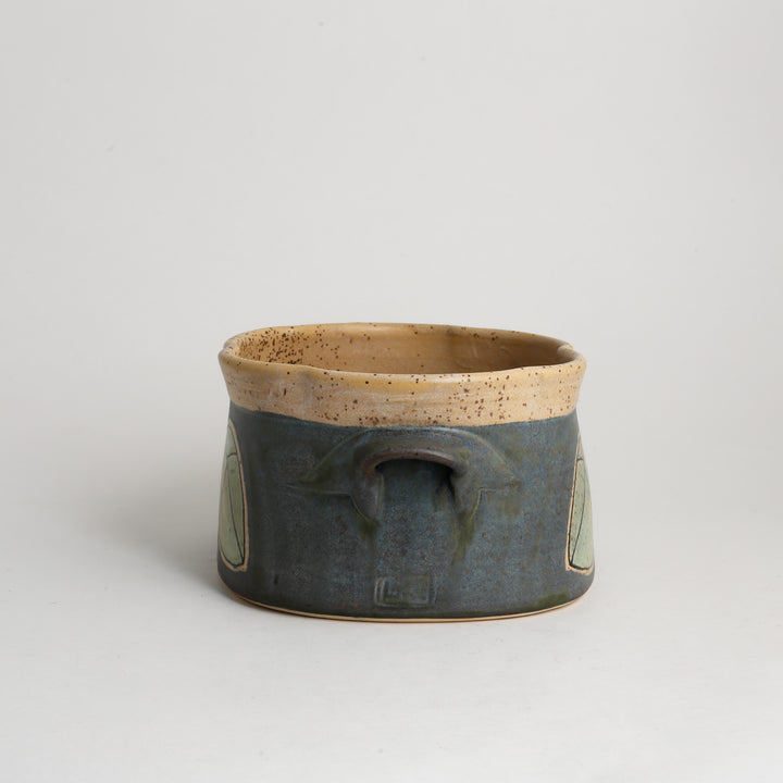 Baker, Small, Leaf