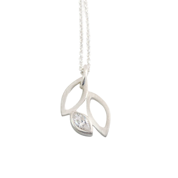 Marquis Open Leaf, Necklace