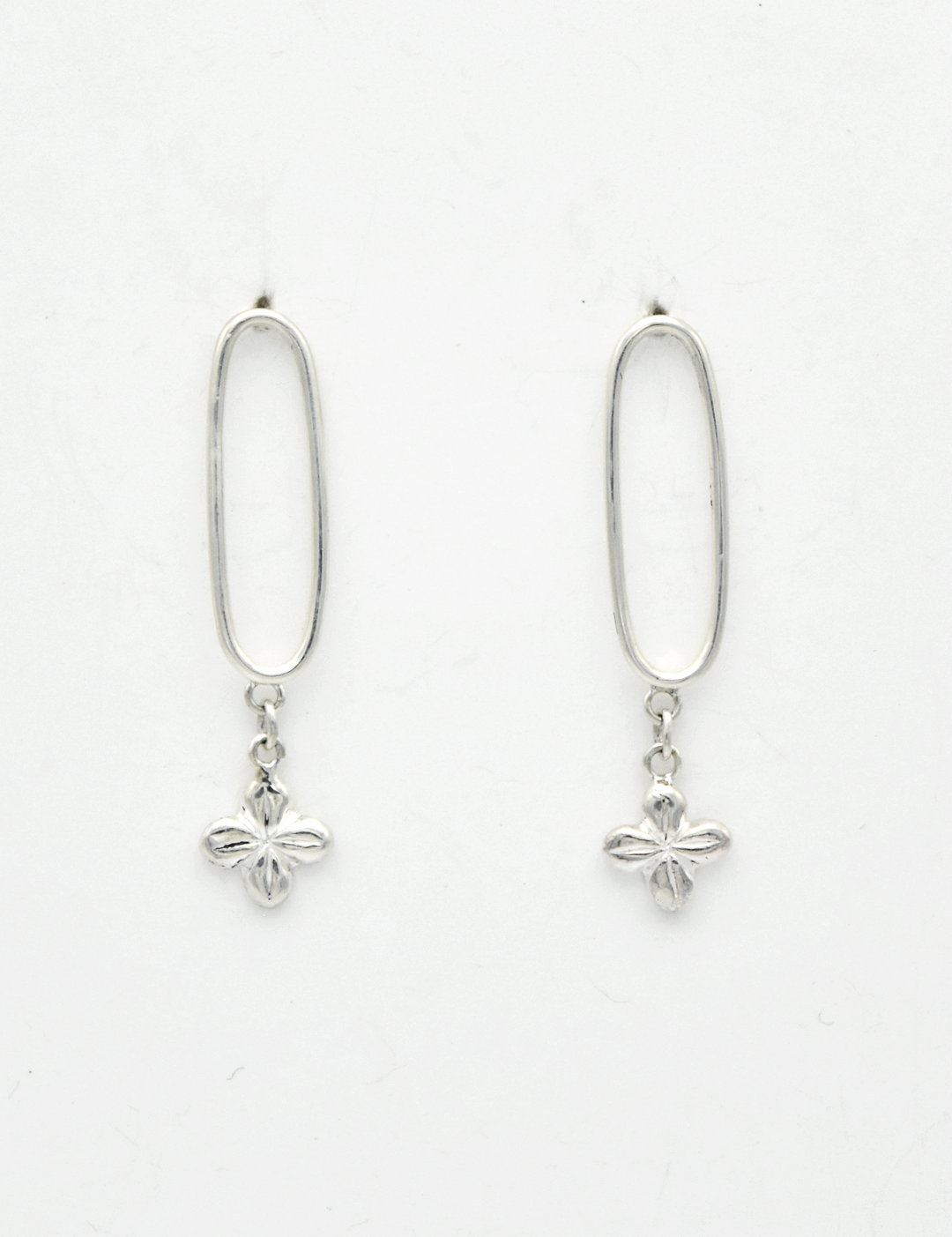 MP52 Four Petal Ovel Dangle Studs