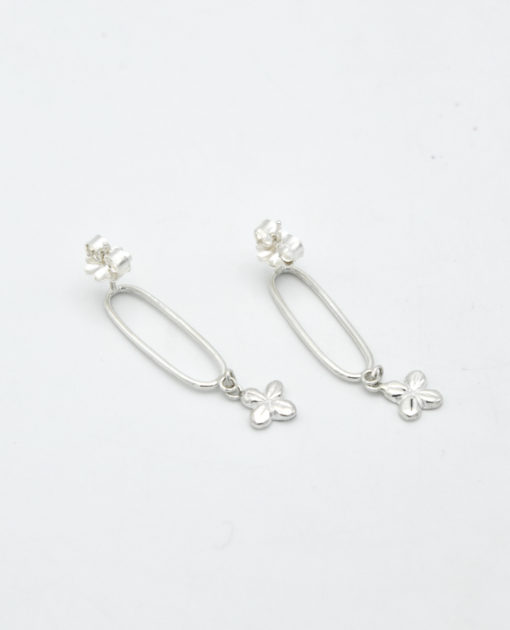 MP52 Four Petal Ovel Dangle Studs