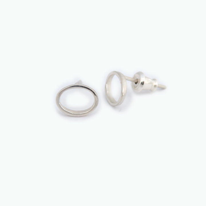Swirl Post Oval, Earring