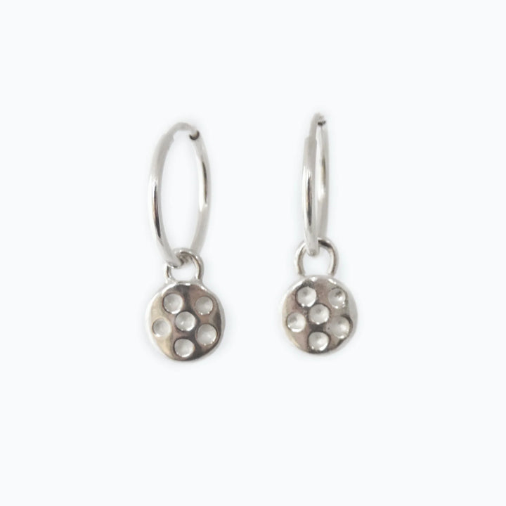 Charm Seed, Hoop