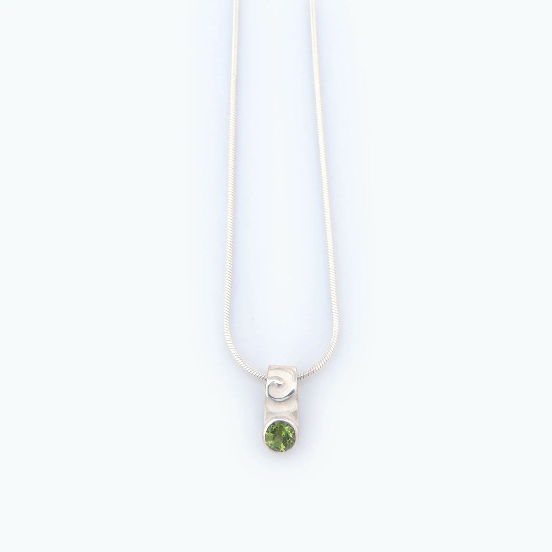 Swirl Peridot, Necklace